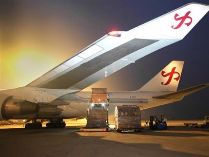 61.1萬(wàn)噸！鄭州機(jī)場(chǎng)貨運(yùn)量已超去年 “雙貨航”支撐鄭州樞紐貨運(yùn)再突破